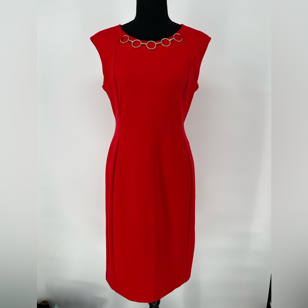 CALVIN KLEIN RED SHEATH DRESS, BACK ZIPPER, GOLD CHAIN‎ ACCENT